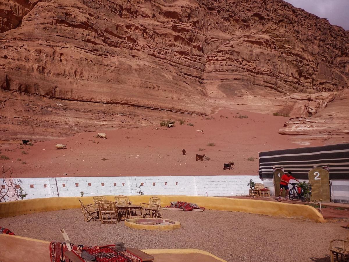 Malakorum Al Quwayrah Exterior foto